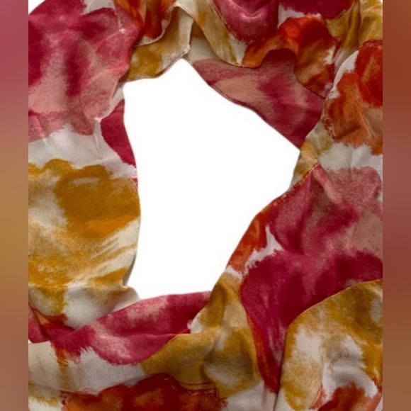 Gift Box & Multicolor Floral Print Scarf - Picture 3 of 10